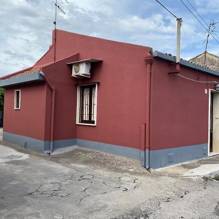 Casa Vacanze Da Nonna Santa Villa Fiumefreddo di Sicilia Exterior photo