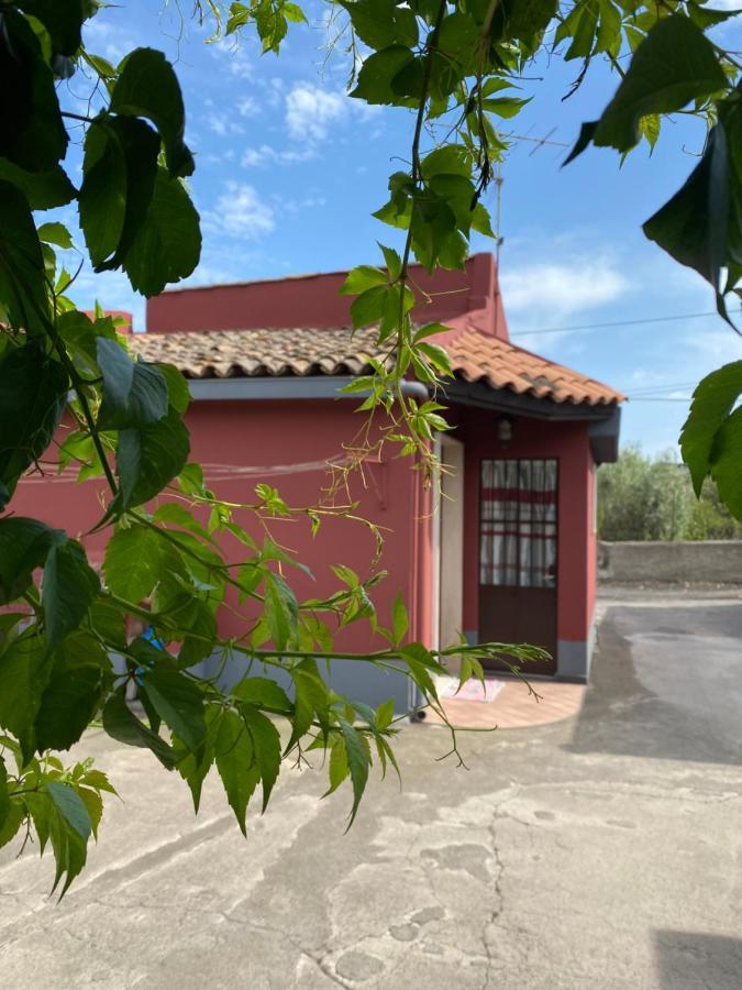 Casa Vacanze Da Nonna Santa Villa Fiumefreddo di Sicilia Exterior photo