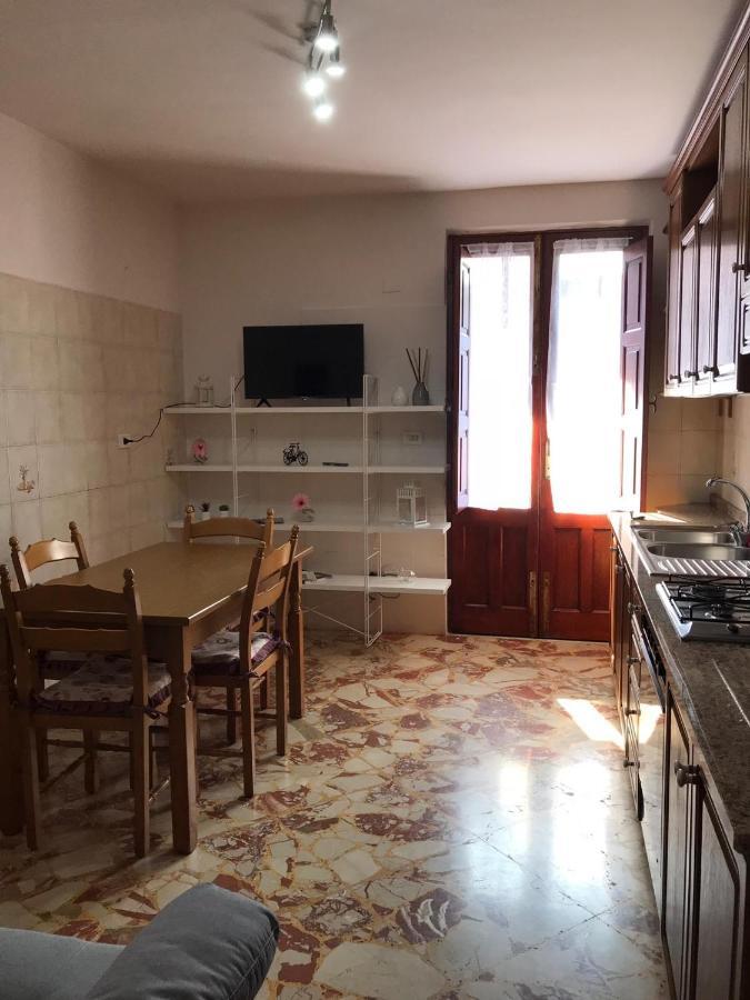 Casa Vacanze Da Nonna Santa Villa Fiumefreddo di Sicilia Exterior photo